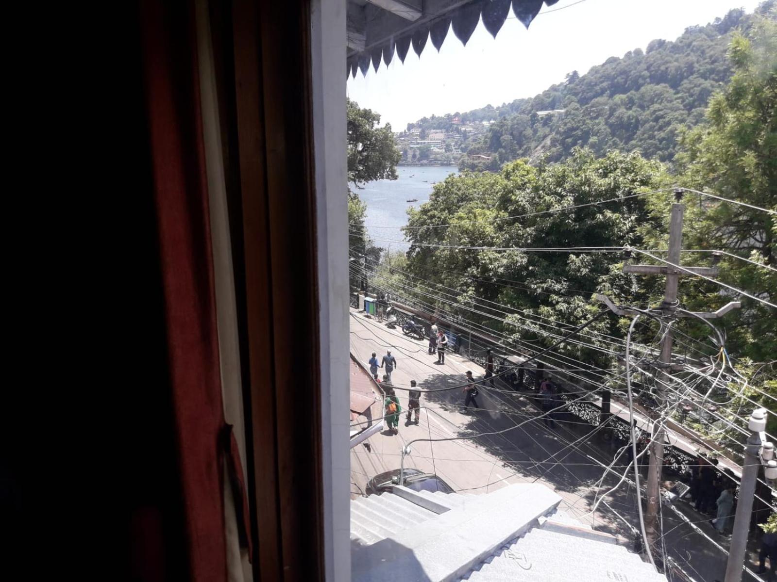 Stayapart I The Maple Residences - Lake Front Nainital Extérieur photo