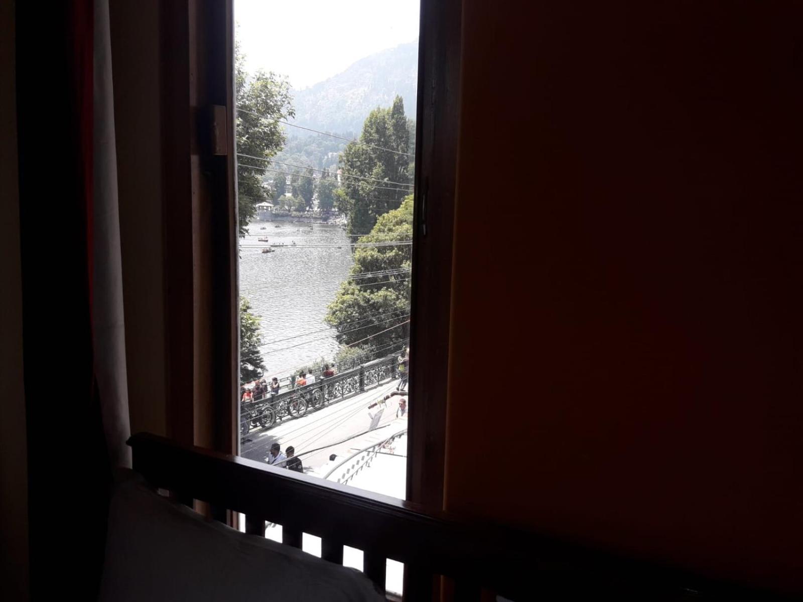 Stayapart I The Maple Residences - Lake Front Nainital Extérieur photo